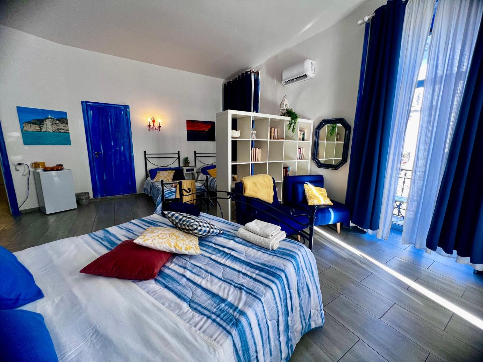 Suites Giudecca Naples Extérieur photo